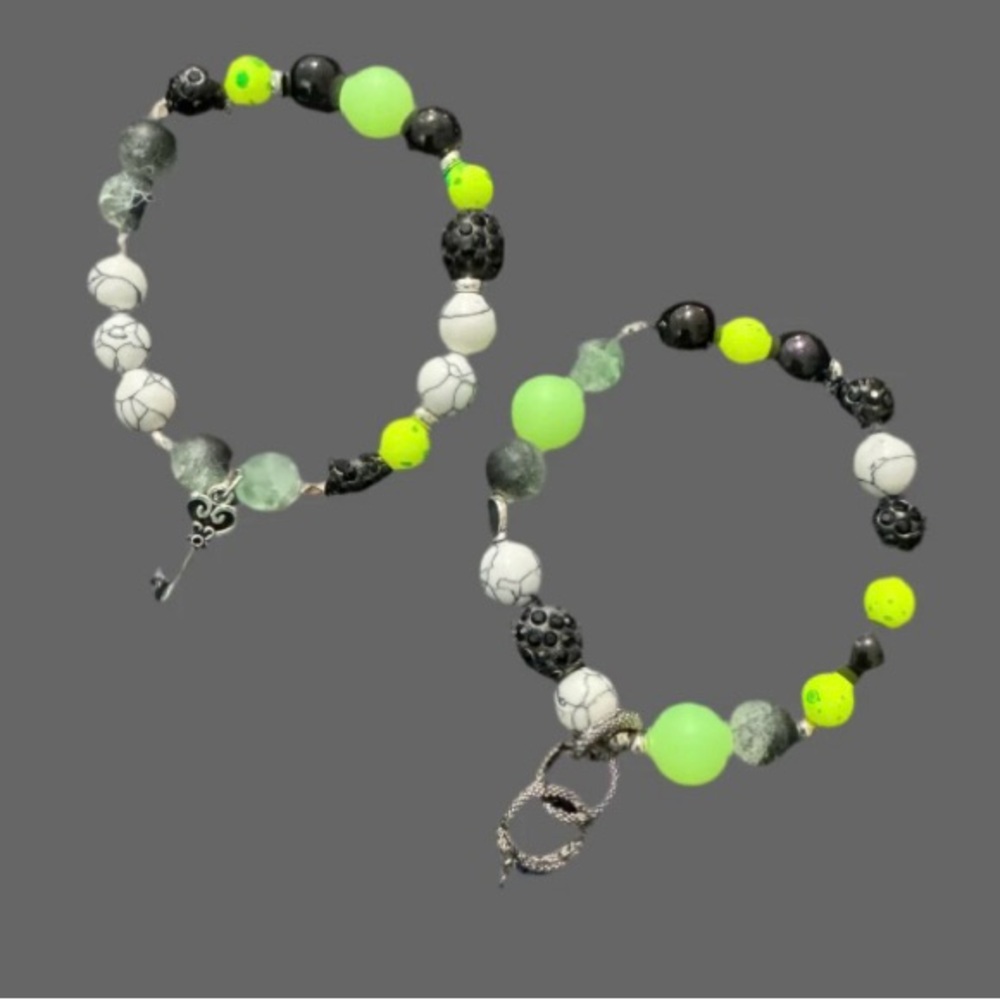 Halloween glass beads Charm bracelet set *glow in the dark beads*